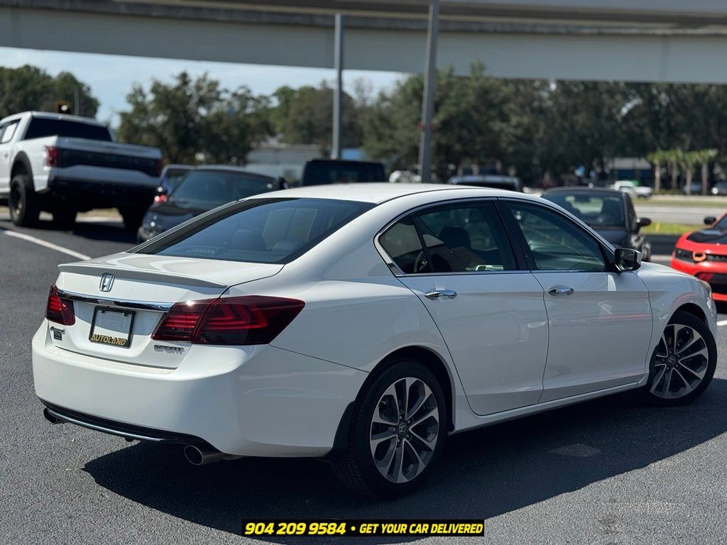 Used 2015 Honda Accord Sport image 7