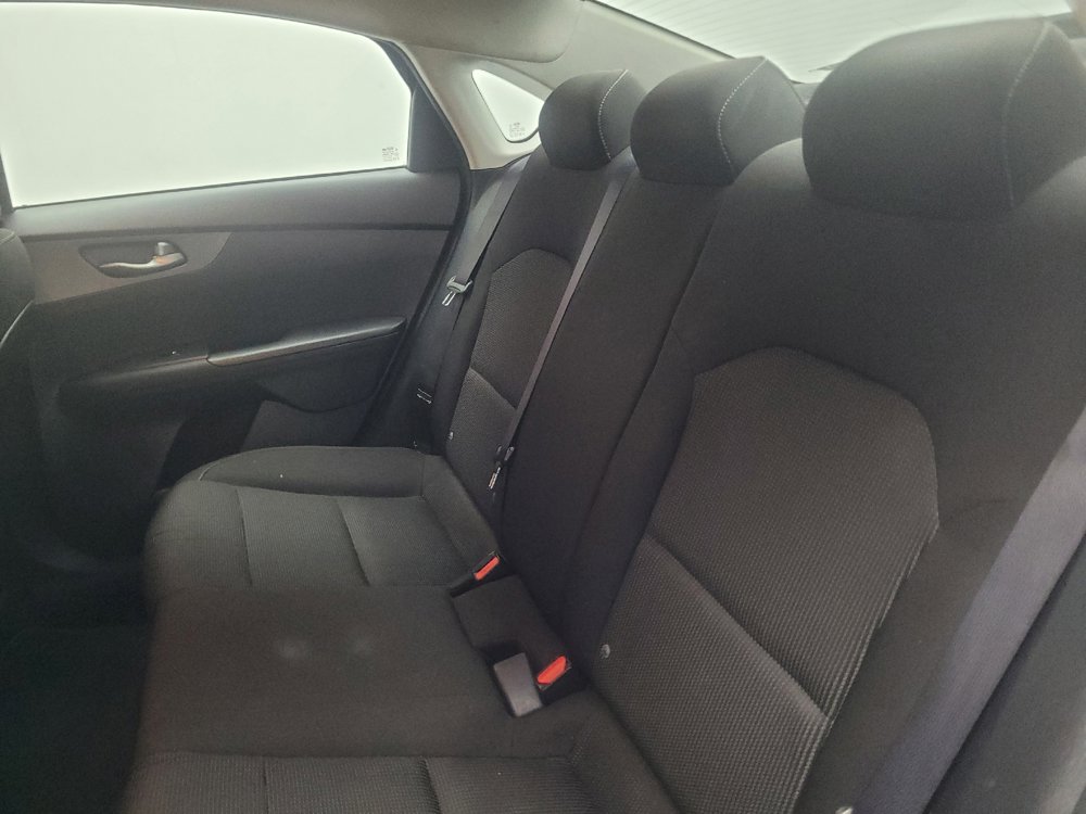 Used 2021 Kia Forte LXS FWD image 18