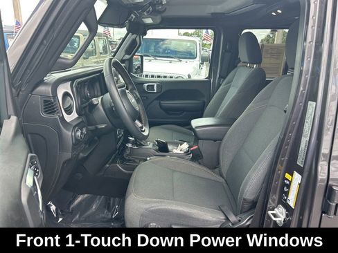 Used 2024 Jeep Wrangler Unlimited Sport AWD/4WD image 10