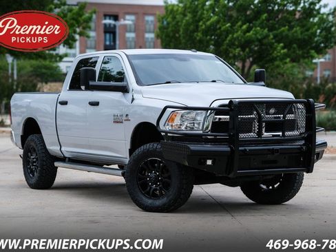Used 2018 RAM 2500 Tradesman w/ Chrome Appearance Group AWD/4WD image 1
