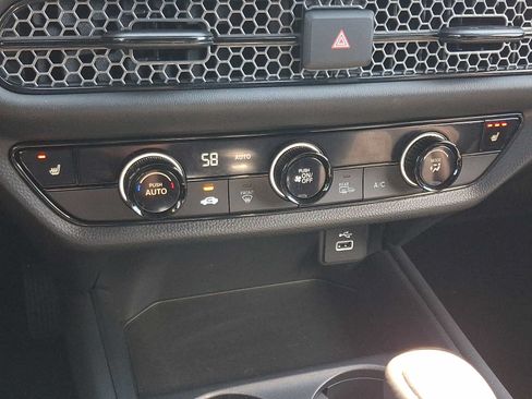 Certified 2024 Honda HR-V Sport image 15
