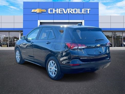 Certified 2024 Chevrolet Equinox LS FWD image 6