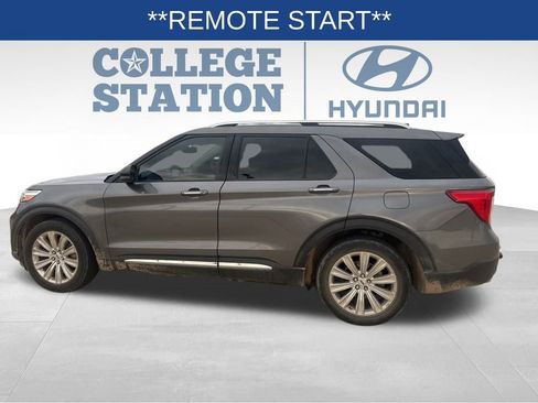 Used 2021 Ford Explorer Limited w/ Equipment Group 301A image 5