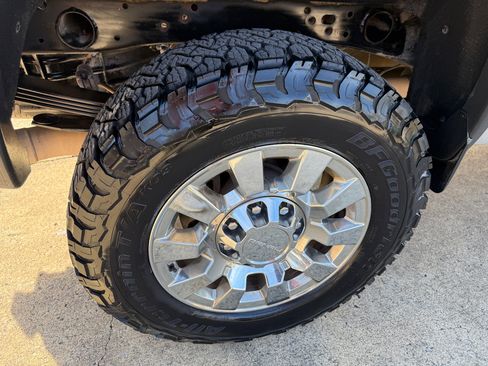 Used 2019 GMC Sierra 2500 Denali w/ Duramax Plus Package image 10