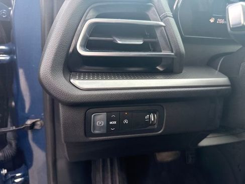 Used 2024 Chevrolet Traverse LT w/ Enhanced Driving Package image 15