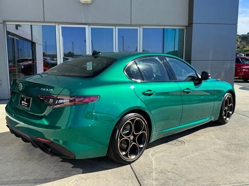 New 2025 Alfa Romeo Giulia image 7