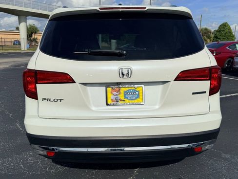 Used 2016 Honda Pilot Touring image 10