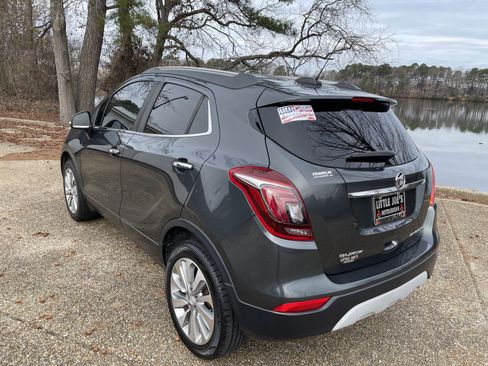 Used 2018 Buick Encore Preferred image 12