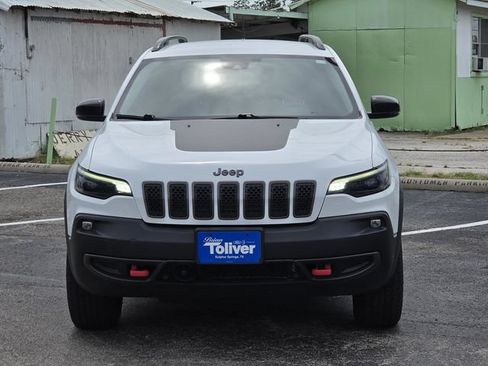 Used 2022 Jeep Cherokee Trailhawk AWD/4WD image 3