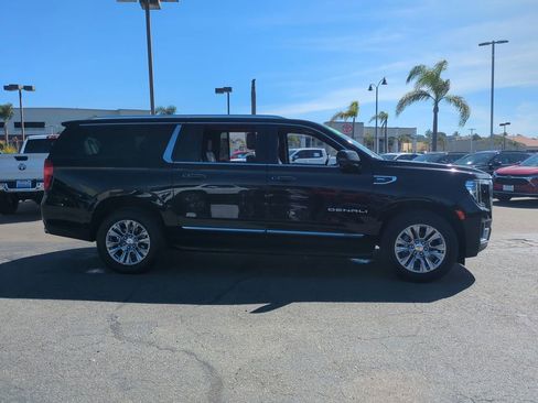 Certified 2024 GMC Yukon XL Denali AWD/4WD image 9