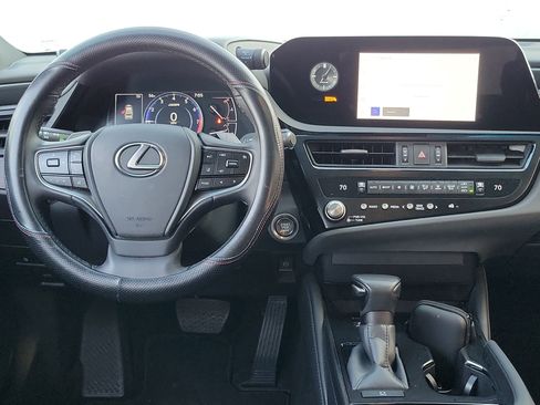 Used 2024 Lexus ES 350 w/ Accessory Package (Z1) image 6