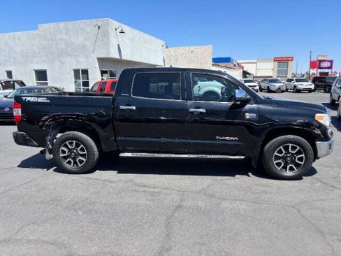 Used 2016 Toyota Tundra Limited w/ Limited Premium Package RWD image 2