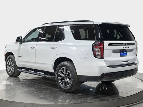 Used 2023 Chevrolet Tahoe Z71 w/ Luxury Package AWD/4WD image 4
