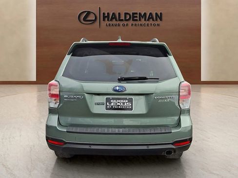 Used 2017 Subaru Forester 2.5i Touring image 5