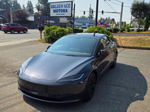 Used 2024 Tesla Model 3 Long Range AWD/4WD image 1