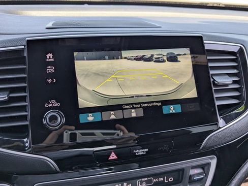 Used 2024 Honda Passport Black Edition image 21