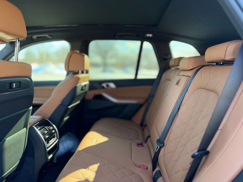 New 2026 BMW X5 xDrive50e w/ M Sport Package image 17