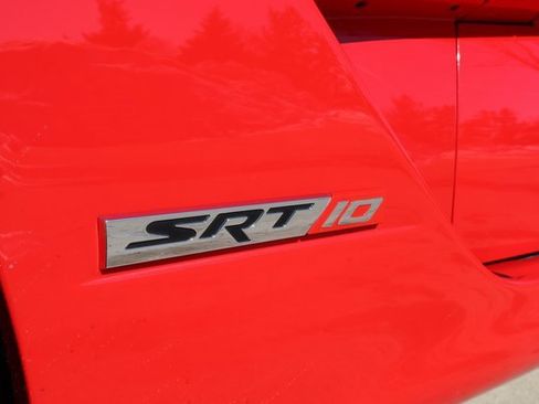 Used 2005 Dodge Viper SRT-10 image 8