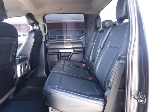 Used 2017 Ford F350 Lariat w/ Chrome Package image 12