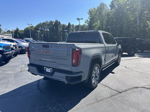 Used 2025 GMC Sierra 1500 Denali w/ Denali Reserve Package AWD/4WD image 8
