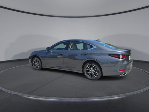 Used 2025 Lexus ES 350 w/ Premium Package image 6
