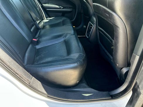 Used 2021 Dodge Charger SXT w/ Leather Interior Group image 15