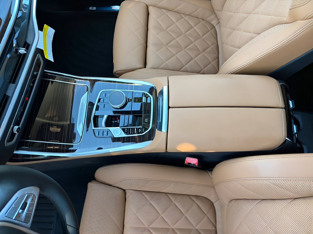 New 2027 BMW X7 xDrive40i AWD/4WD image 18