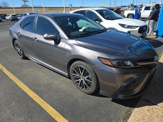 Used 2024 Toyota Camry SE w/ Convenience Package video 1