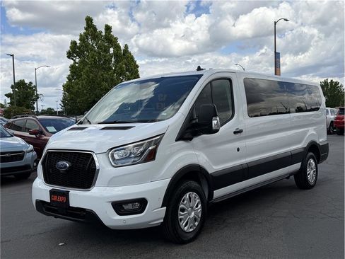 Used 2023 Ford Transit 350 XLT RWD image 27