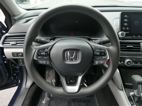 Used 2018 Honda Accord LX image 18