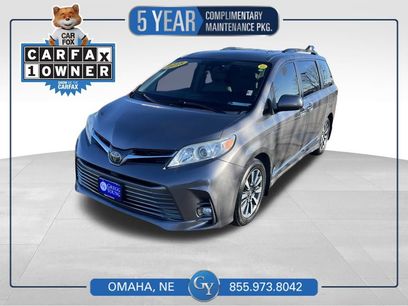 Used 2018 Toyota Sienna XLE