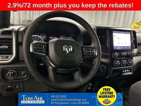 New 2026 RAM 1500 Big Horn AWD/4WD image 13