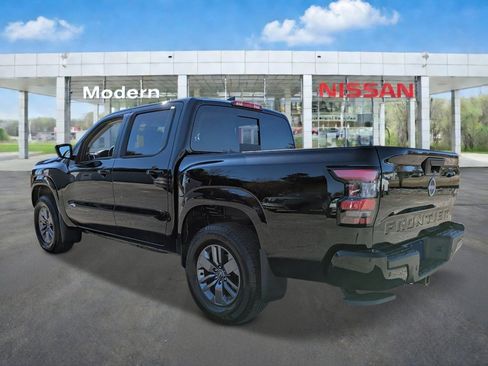 New 2026 Nissan Frontier SV AWD/4WD image 3