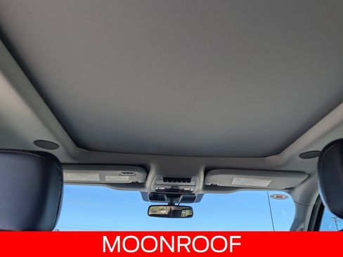 Certified 2025 Ford F250 Lariat w/ Lariat Ultimate Package AWD/4WD image 14