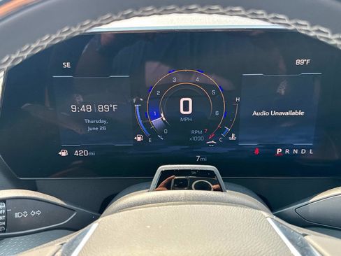 New 2025 Chevrolet Traverse LT w/ Enhanced Driving Package image 12