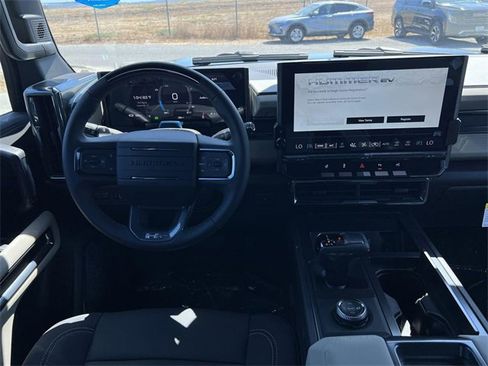 New 2026 GMC Hummer EV 4x4 Crew Cab image 11