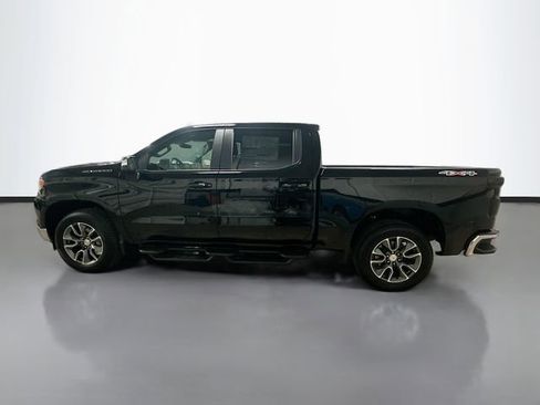 Used 2025 Chevrolet Silverado 1500 LT image 9