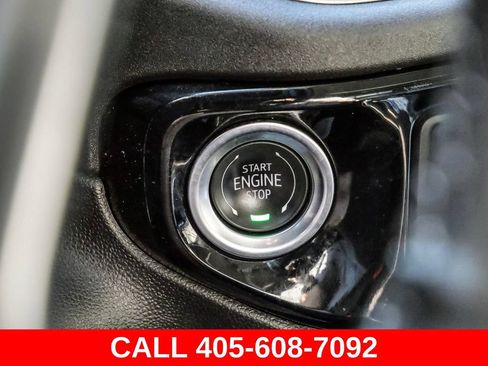 Used 2025 Chevrolet Silverado 3500 LTZ w/ LTZ Convenience Package AWD/4WD image 34
