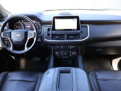 Used 2021 Chevrolet Suburban High Country w/ Premium Package AWD/4WD image 23