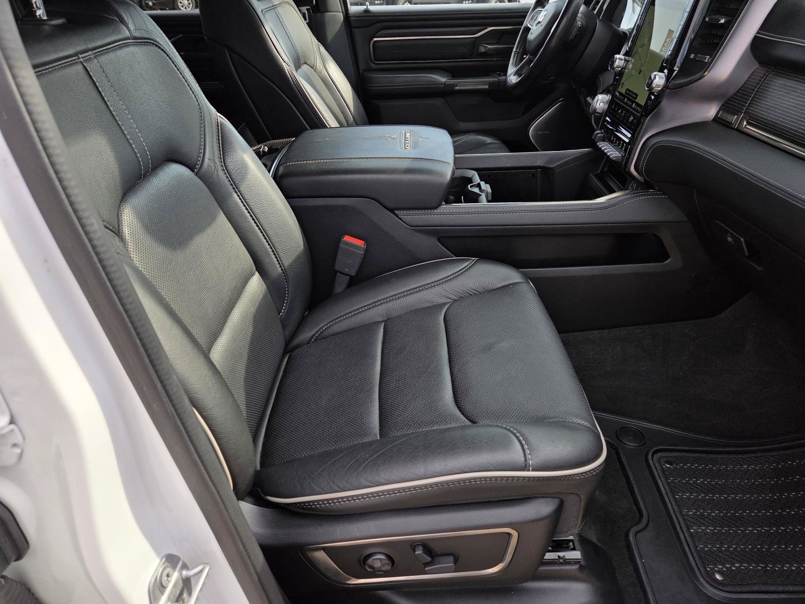 Used 2020 RAM 1500 Limited AWD/4WD image 32