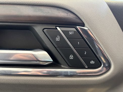 Used 2024 GMC Sierra 1500 SLT w/ SLT Premium Plus Package image 9