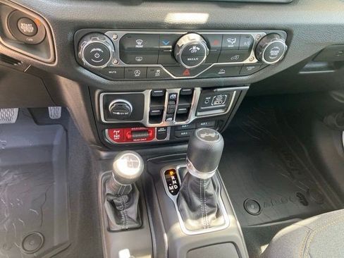 New 2026 Jeep Wrangler Unlimited Sport AWD/4WD image 18
