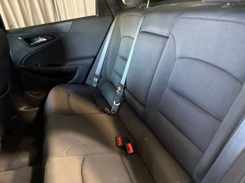 Used 2020 Chevrolet Malibu LT FWD image 18