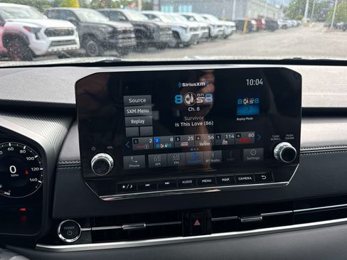 Used 2025 Mitsubishi Outlander SE AWD/4WD image 22