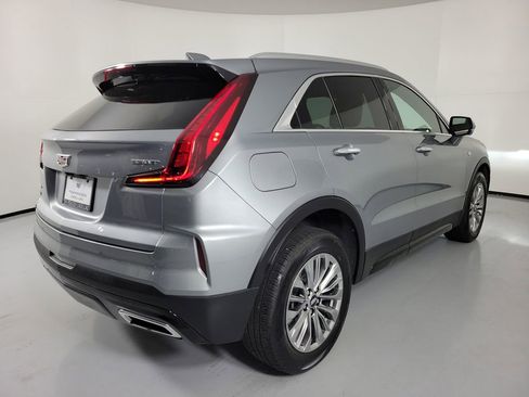 Certified 2025 Cadillac XT4 Premium Luxury AWD/4WD image 4