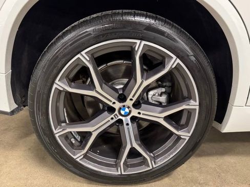 Used 2020 BMW X5 sDrive40i w/ M Sport Package image 38