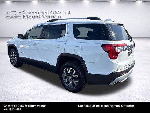 Used 2023 GMC Acadia SLE w/ Driver Convenience Package FWD image 7