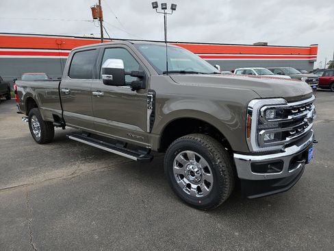 New 2026 Ford F350 Lariat w/ Lariat Premium Package AWD/4WD image 1