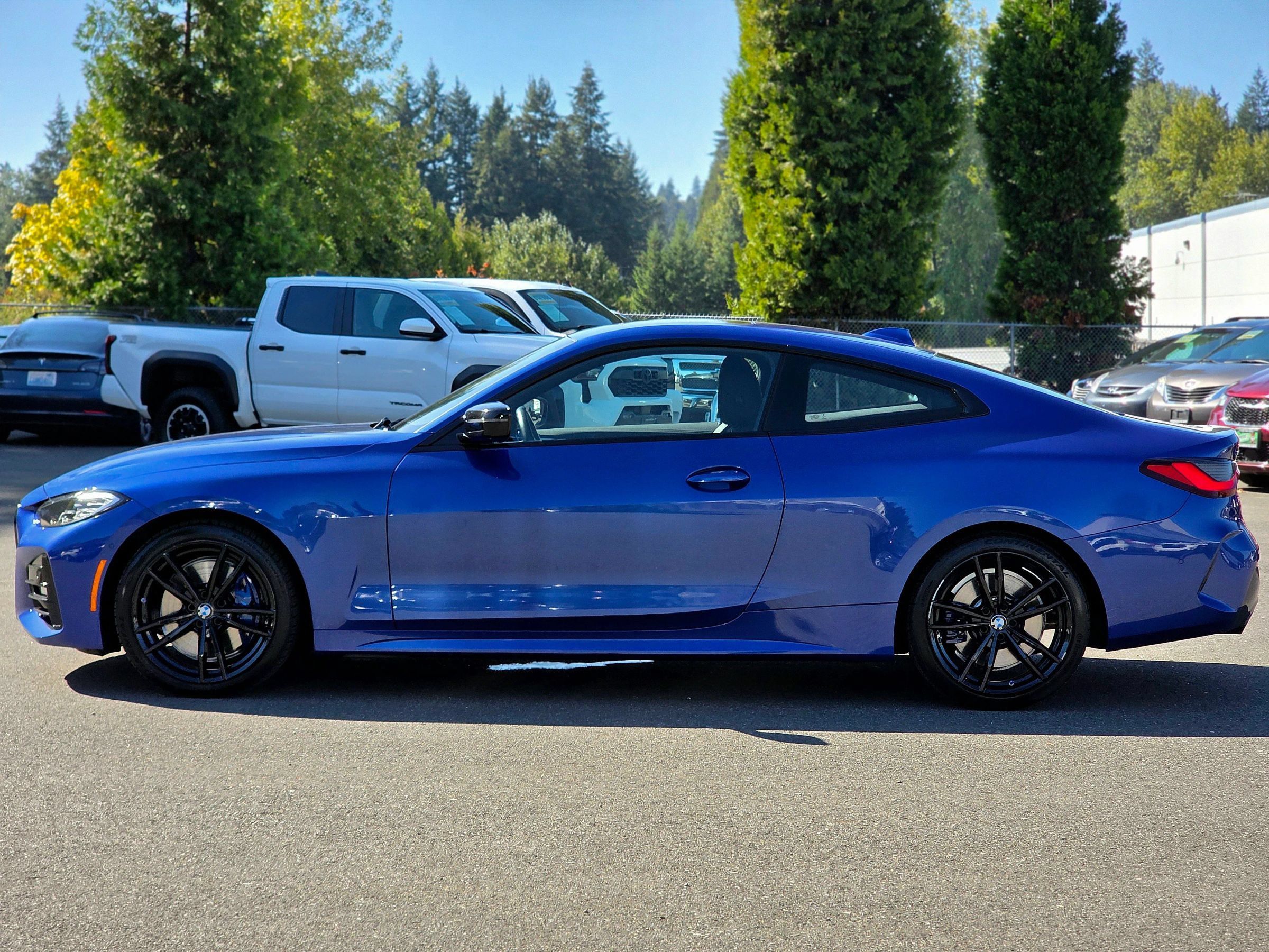 Used 2021 BMW 430i xDrive Coupe w/ M Sport Package AWD/4WD image 10