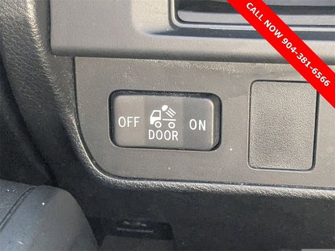 Used 2016 Toyota Tacoma SR image 24